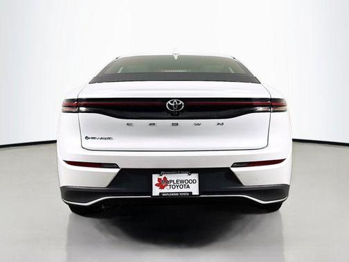 2024 Toyota Crown XLE