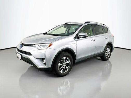 2018 Toyota RAV4 Hybrid LE