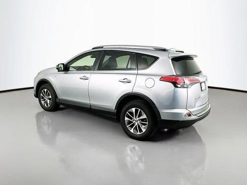 2018 Toyota RAV4 Hybrid LE