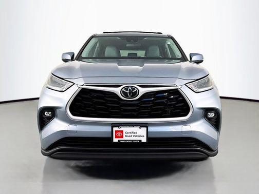 2021 Toyota Highlander LE