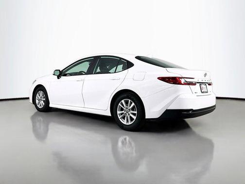 Ice Cap 2025 Toyota Camry LE