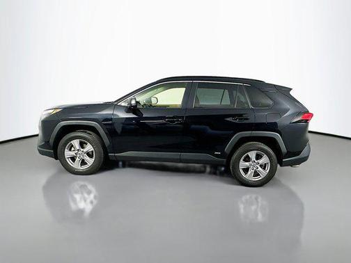 2023 Toyota RAV4 Hybrid LE