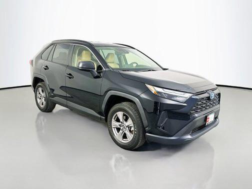 2023 Toyota RAV4 Hybrid LE