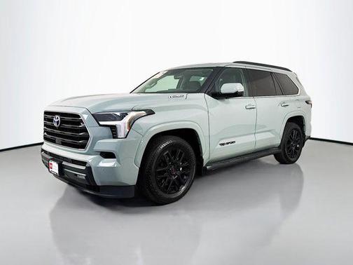 2023 Toyota Sequoia SR5