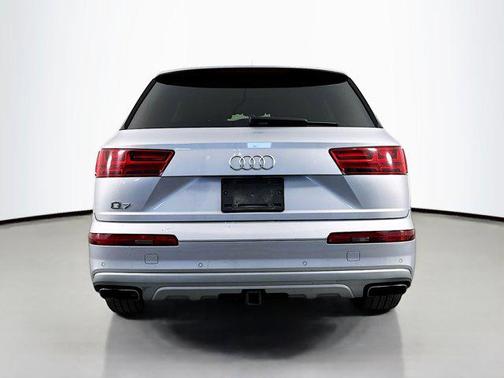 2019 Audi Q7 55 Prestige