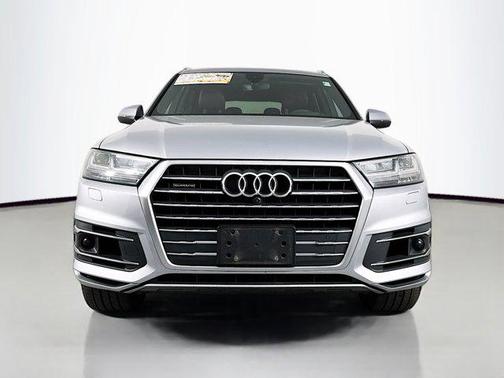 2019 Audi Q7 55 Prestige