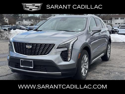 2023 Cadillac XT4 Premium Luxury