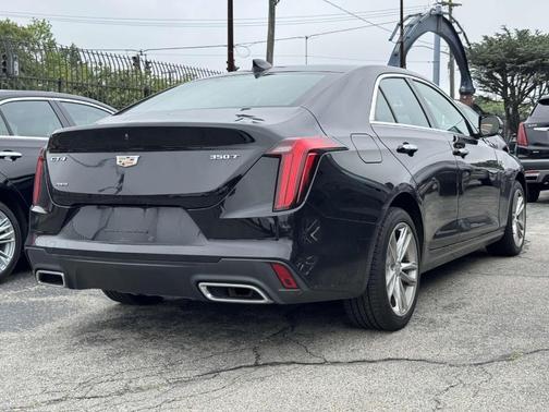 2021 Cadillac CT4 Luxury
