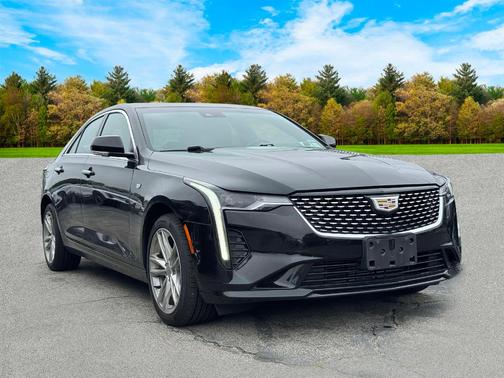 2021 Cadillac CT4 Luxury