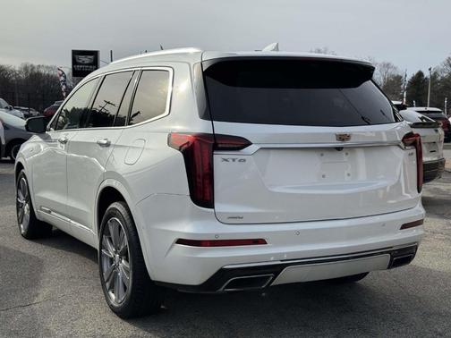 2022 Cadillac XT6 Premium Luxury AWD
