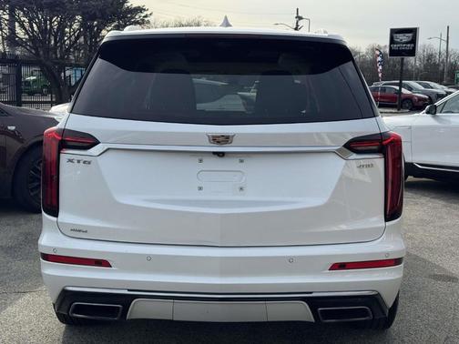 2022 Cadillac XT6 Premium Luxury AWD