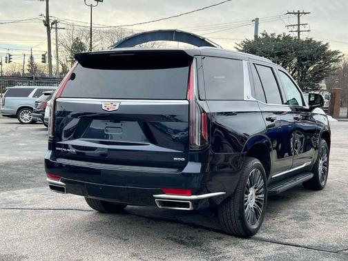 2022 Cadillac Escalade Premium Luxury