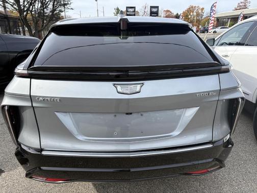 2024 Cadillac LYRIQ Tech