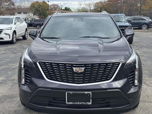 2023 Cadillac XT4 Luxury