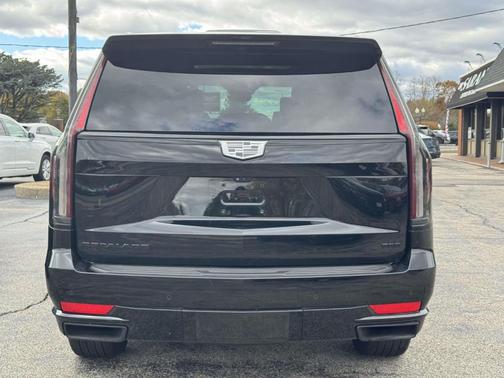 2023 Cadillac Escalade Sport Platinum