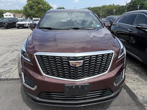2022 Cadillac XT5 Luxury