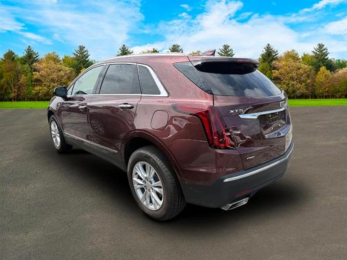2022 Cadillac XT5 Luxury