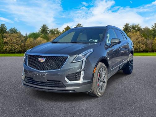 2023 Cadillac XT5 Sport