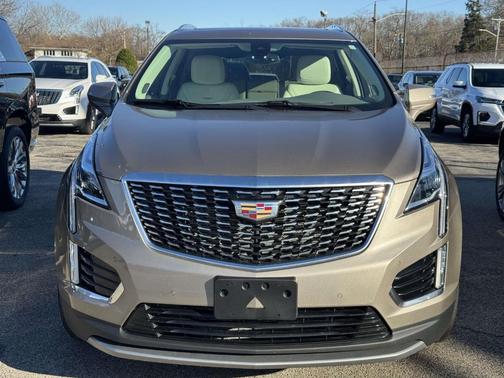 2023 Cadillac XT5 Premium Luxury