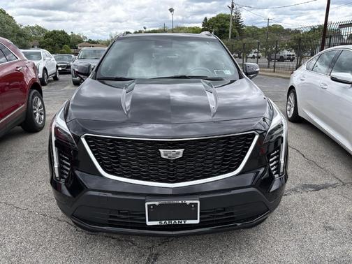 2022 Cadillac XT4 Sport