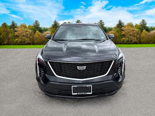 2022 Cadillac XT4 Sport