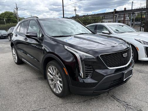 2022 Cadillac XT4 Sport