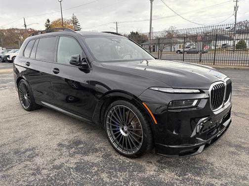 2025 BMW ALPINA XB7 Base