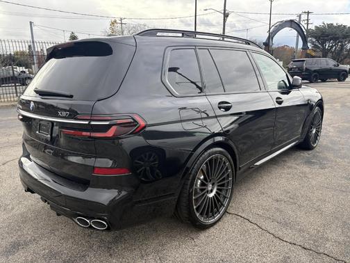 2025 BMW ALPINA XB7 Base