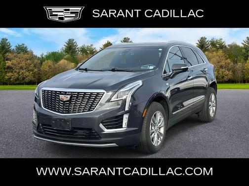 2022 Cadillac XT5 Premium Luxury