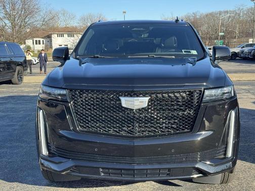 2022 Cadillac Escalade Sport