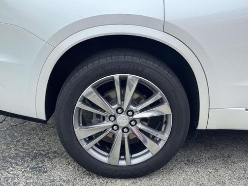 2022 Cadillac XT6 Premium Luxury AWD