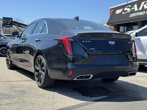 2022 Cadillac CT4 Premium Luxury
