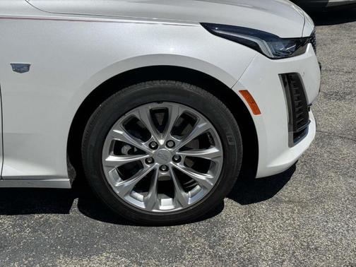 2022 Cadillac CT5 Premium Luxury AWD