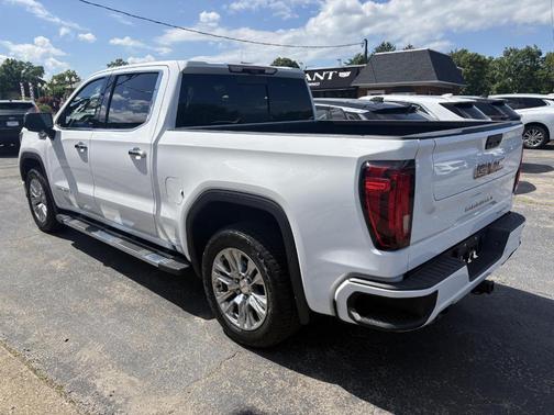Summit White 2022 GMC Sierra 1500 Denali
