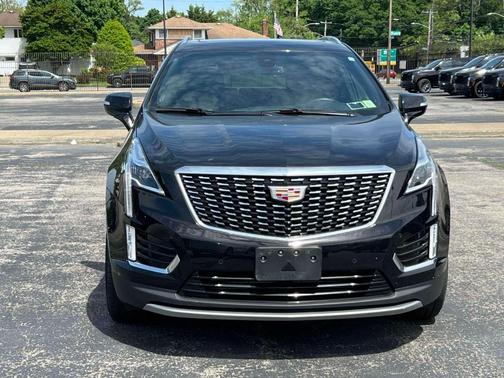 Stellar Black Metallic 2023 Cadillac XT5 Premium Luxury