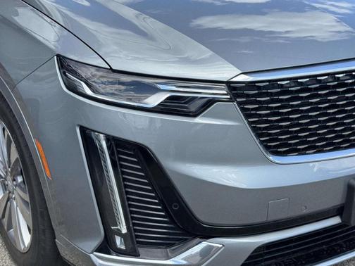 Silver Metallic 2023 Cadillac XT6 Premium Luxury AWD