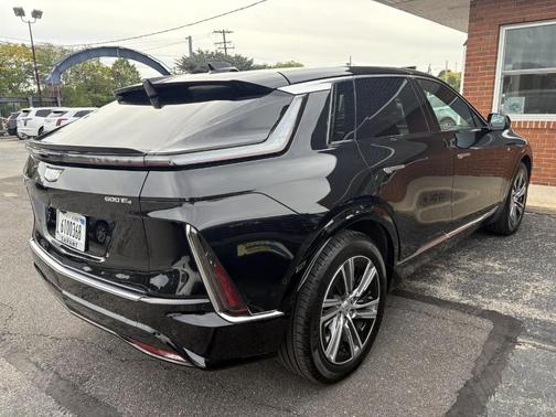 2024 Cadillac LYRIQ Luxury