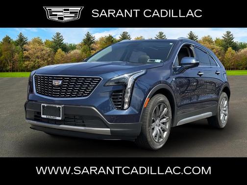 2022 Cadillac XT4 Premium Luxury