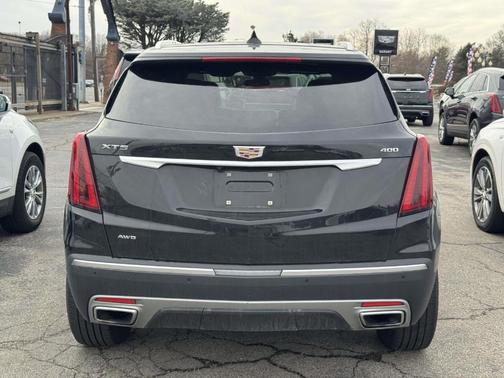 2023 Cadillac XT5 Premium Luxury