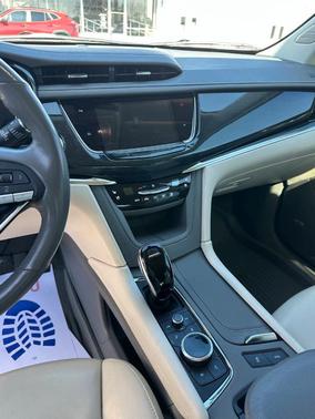 2023 Cadillac XT6 Premium Luxury FWD