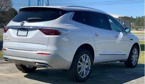2023 Buick Enclave Premium