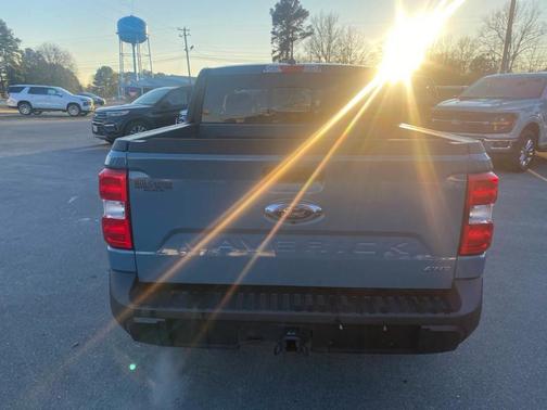 2023 Ford Maverick Lariat