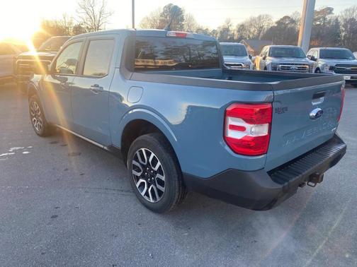 2023 Ford Maverick Lariat