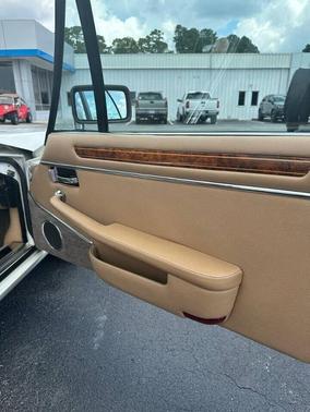 1990 Jaguar XJS 