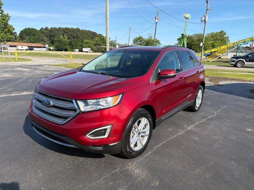 Red 2017 Ford Edge SEL