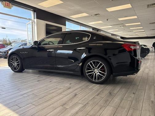 2015 Maserati Ghibli Base