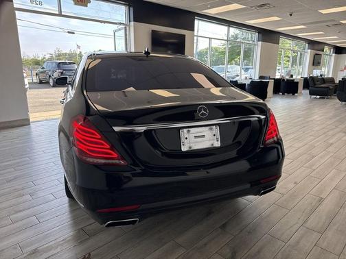 Black 2015 Mercedes-Benz S-Class 4MATIC