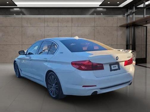 2019 BMW 530e xDrive iPerformance