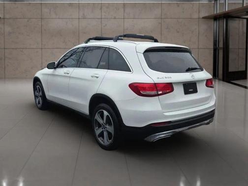 2017 Mercedes-Benz GLC 300 Base