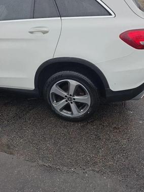 2017 Mercedes-Benz GLC 300 Base